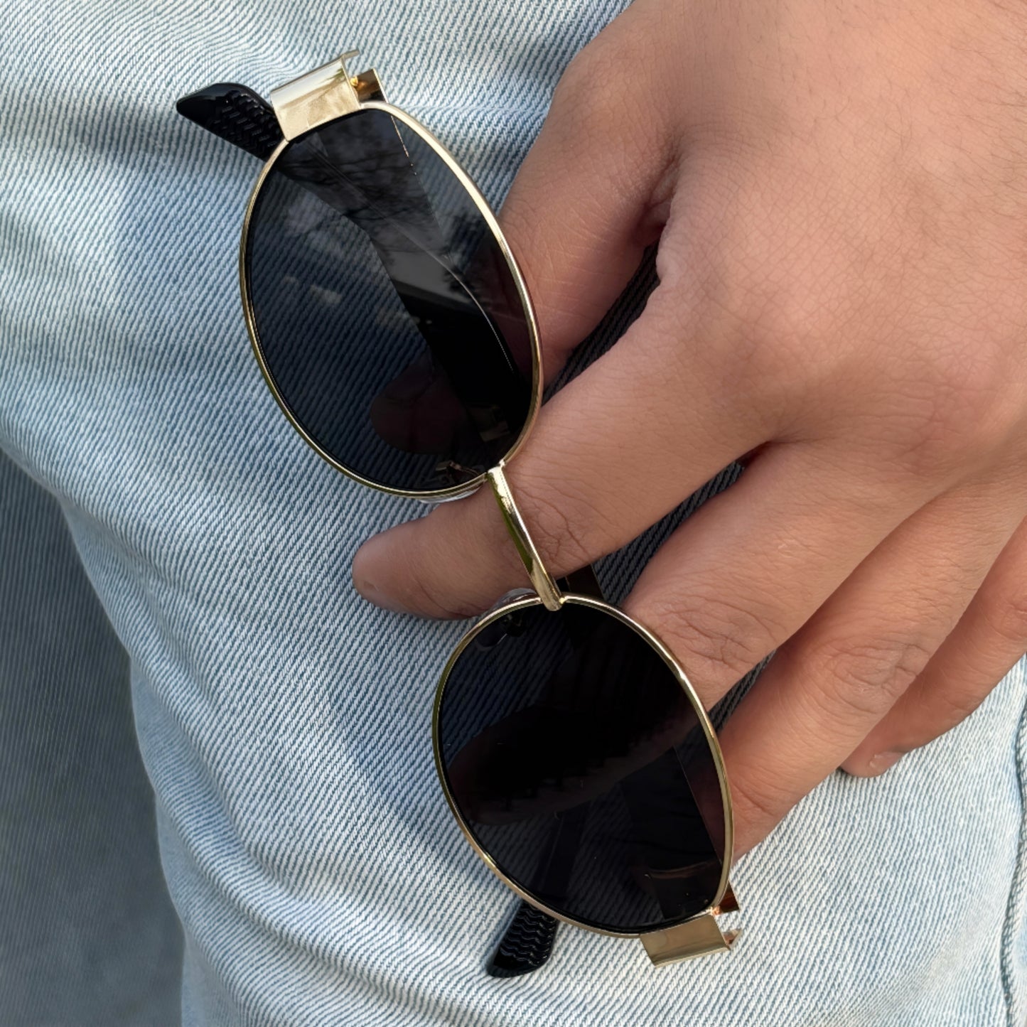 Cosmoir Retro Oval Sunglasses
