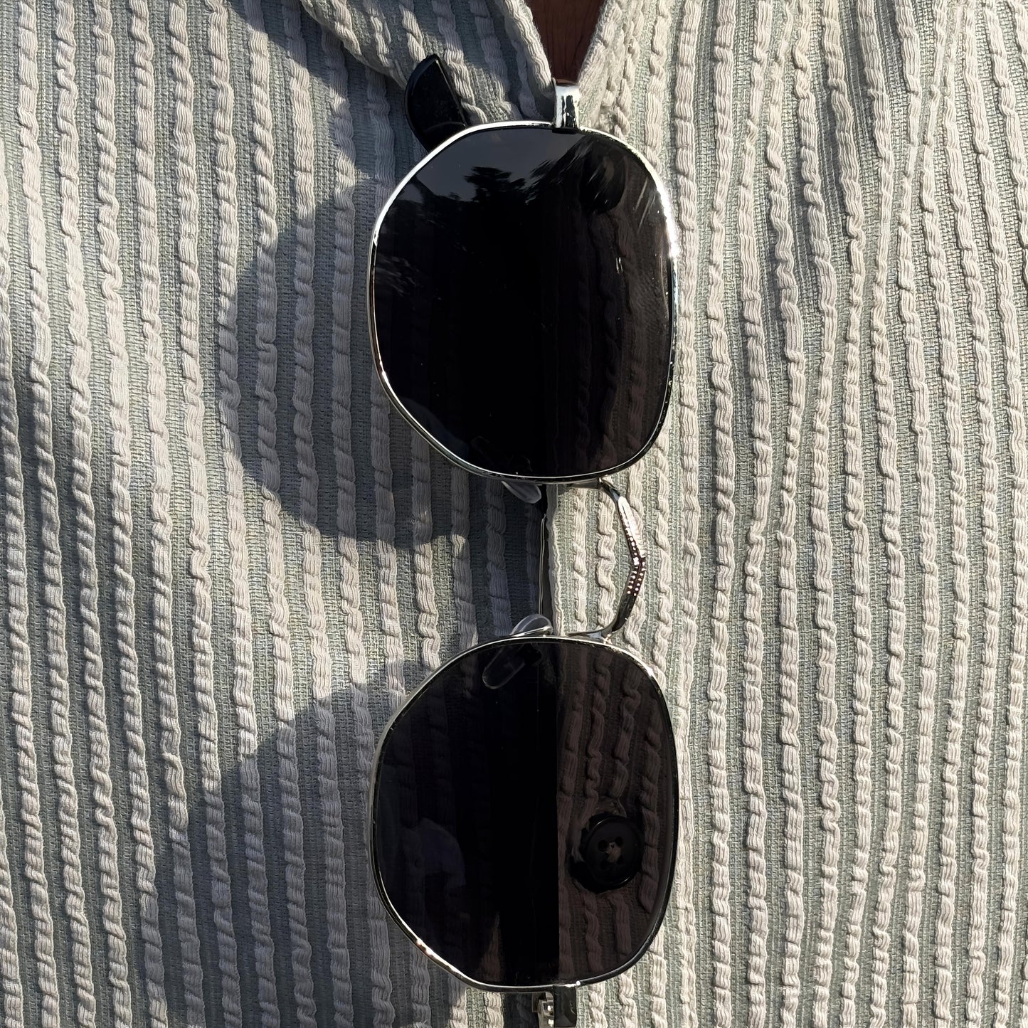 Cosmoir Oval Sunglasses