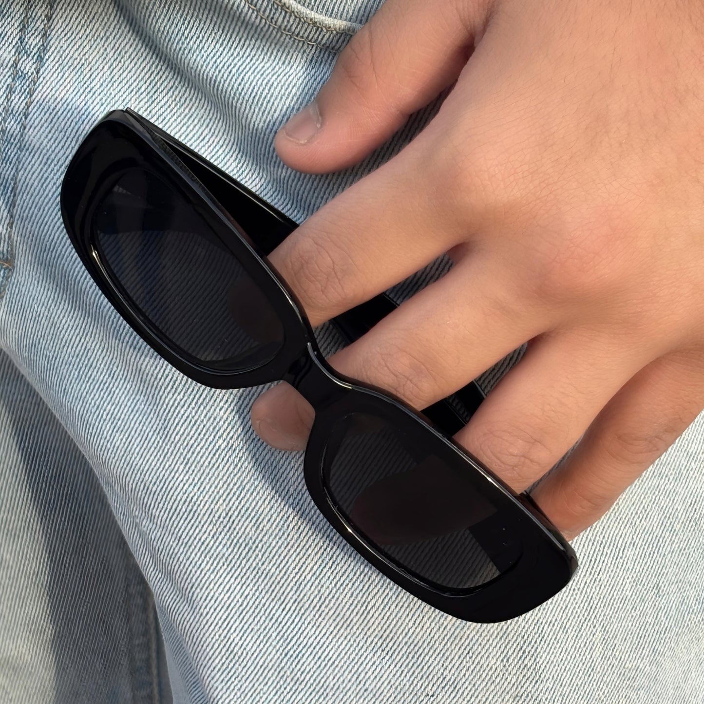 Cosmoir Retro Square Sunglasses (Black)