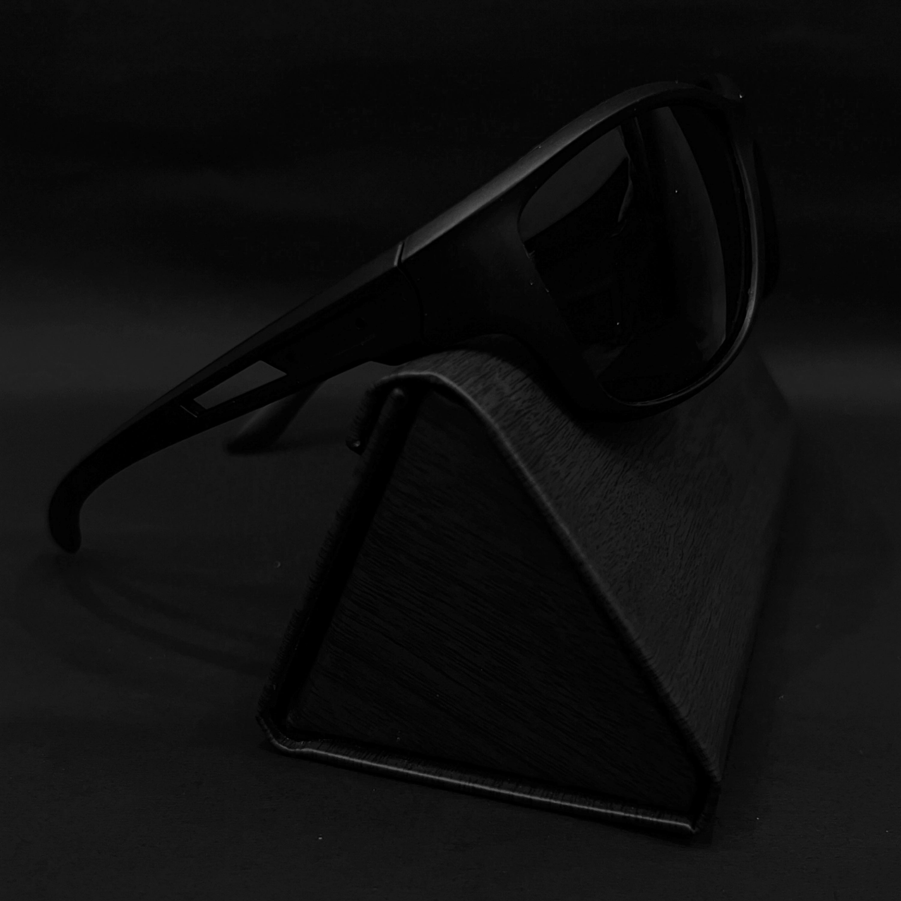 Cosmoir Velocity Wraparounds