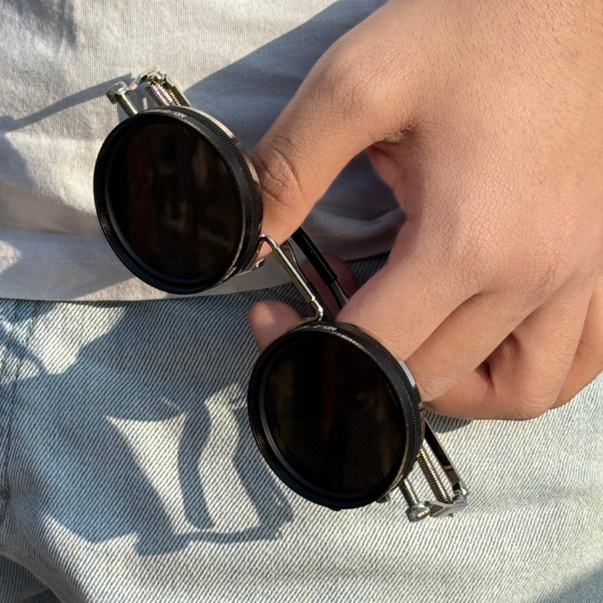 Cosmoir Nightshade with Adjustable Tint (Silver)