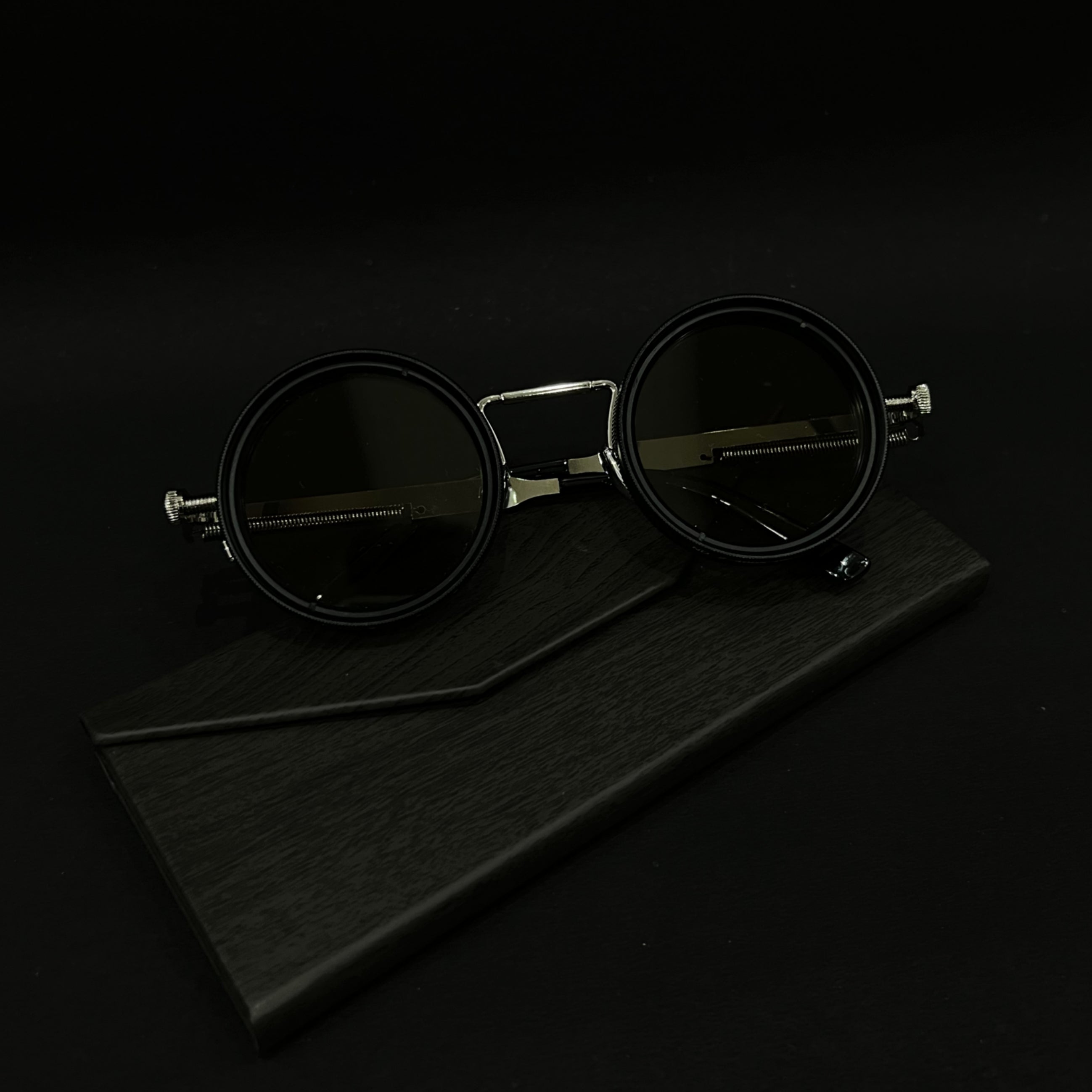 Cosmoir Nightshade with Adjustable Tint (Silver)