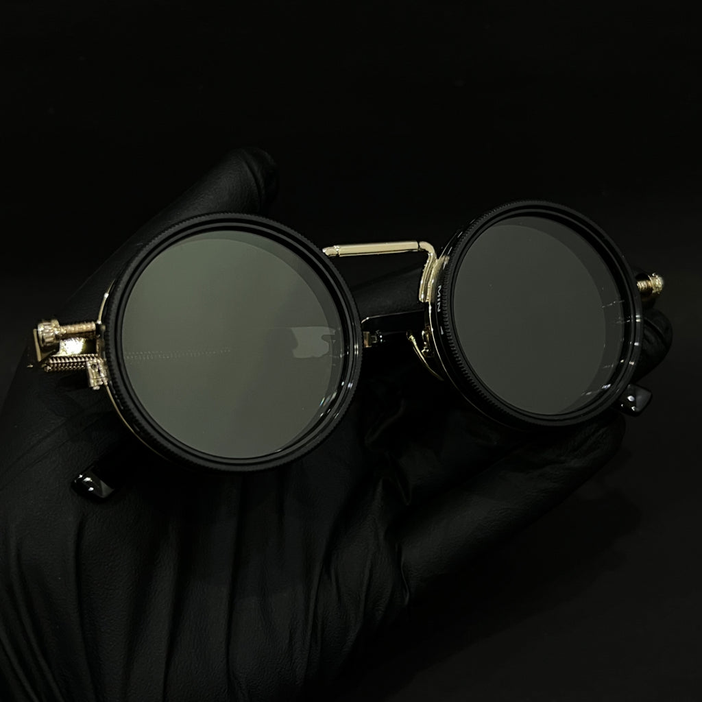 Cosmoir Shadowcore with Adjustable Tint (Gold)