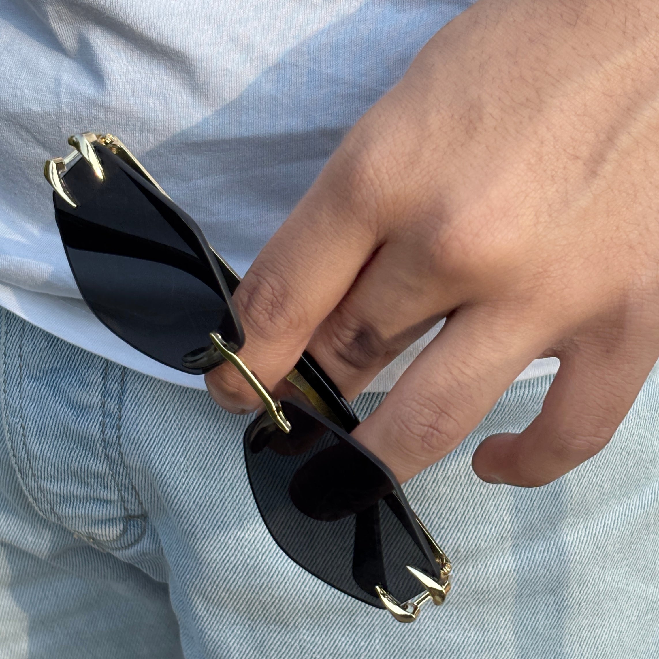 Cosmoir Vampire Fangs