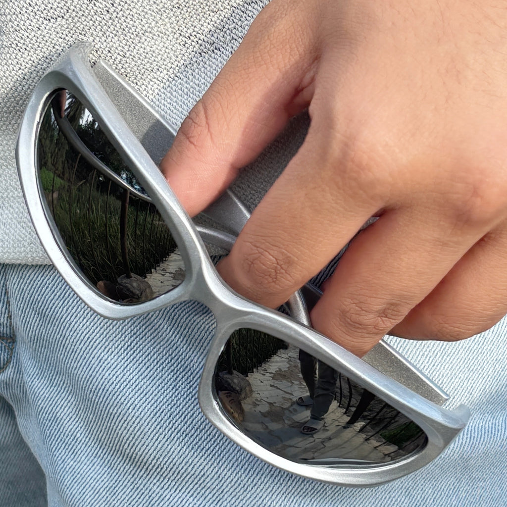 Cosmoir Y2K Reign (Silver)