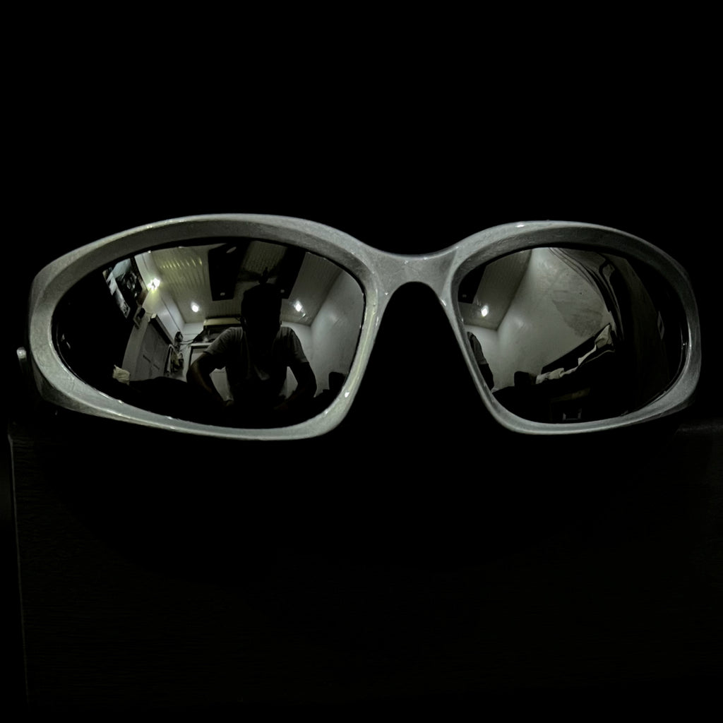 Cosmoir Y2K Reign (Silver)