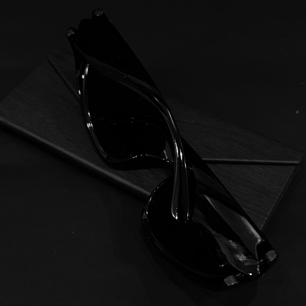 Cosmoir Y2K Reign (Black)