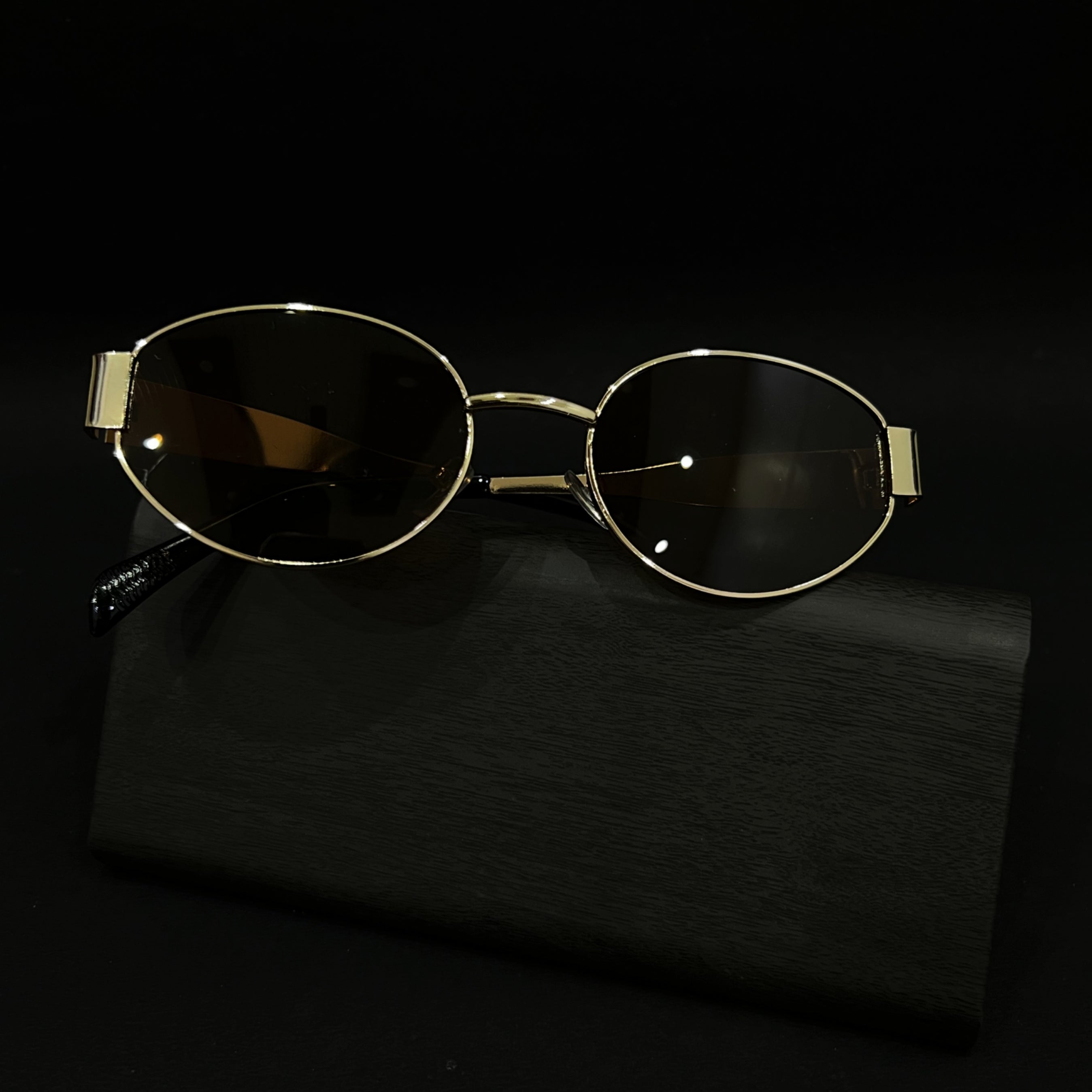 Cosmoir Retrograde (Brown)