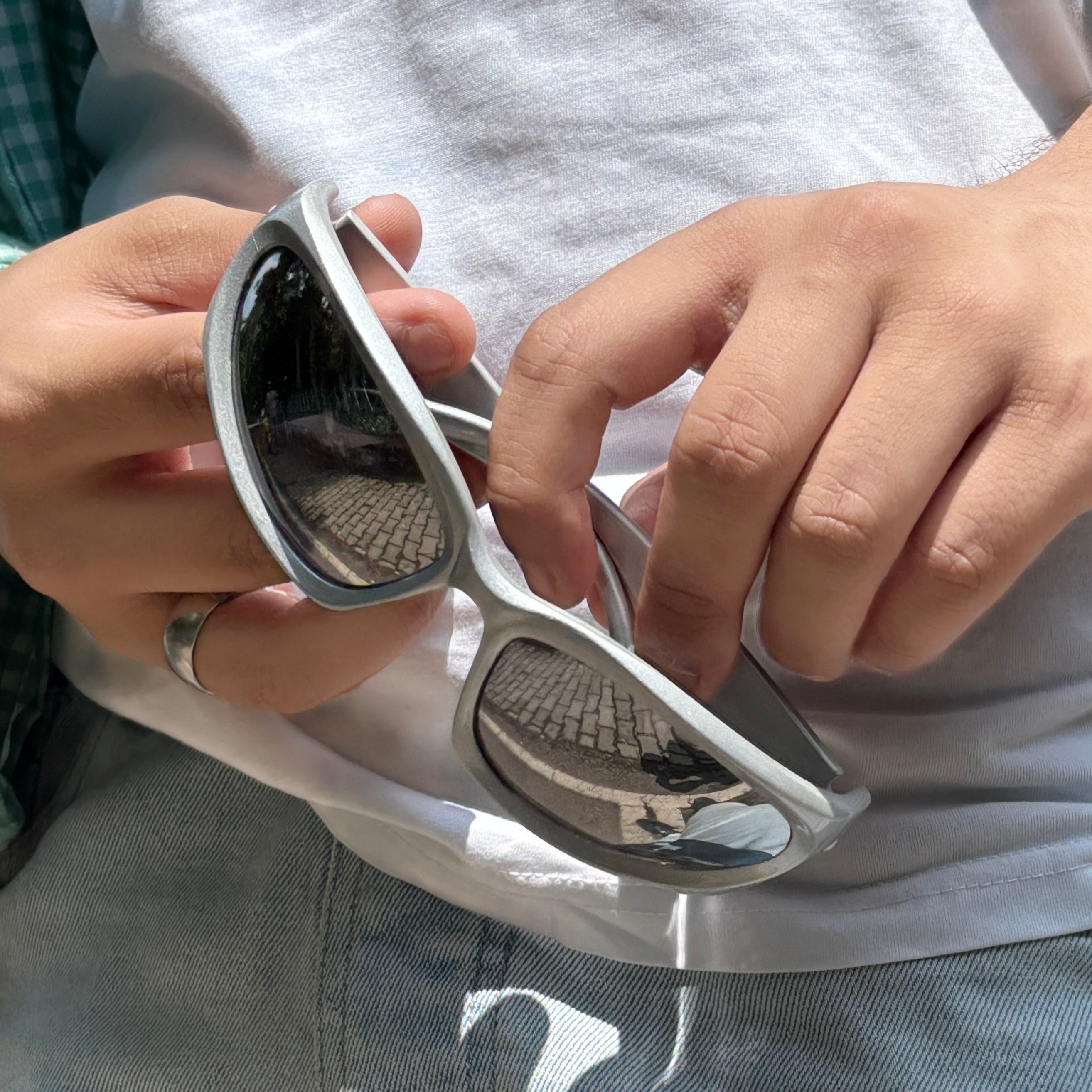 Cosmoir Y2K Reign (Silver)