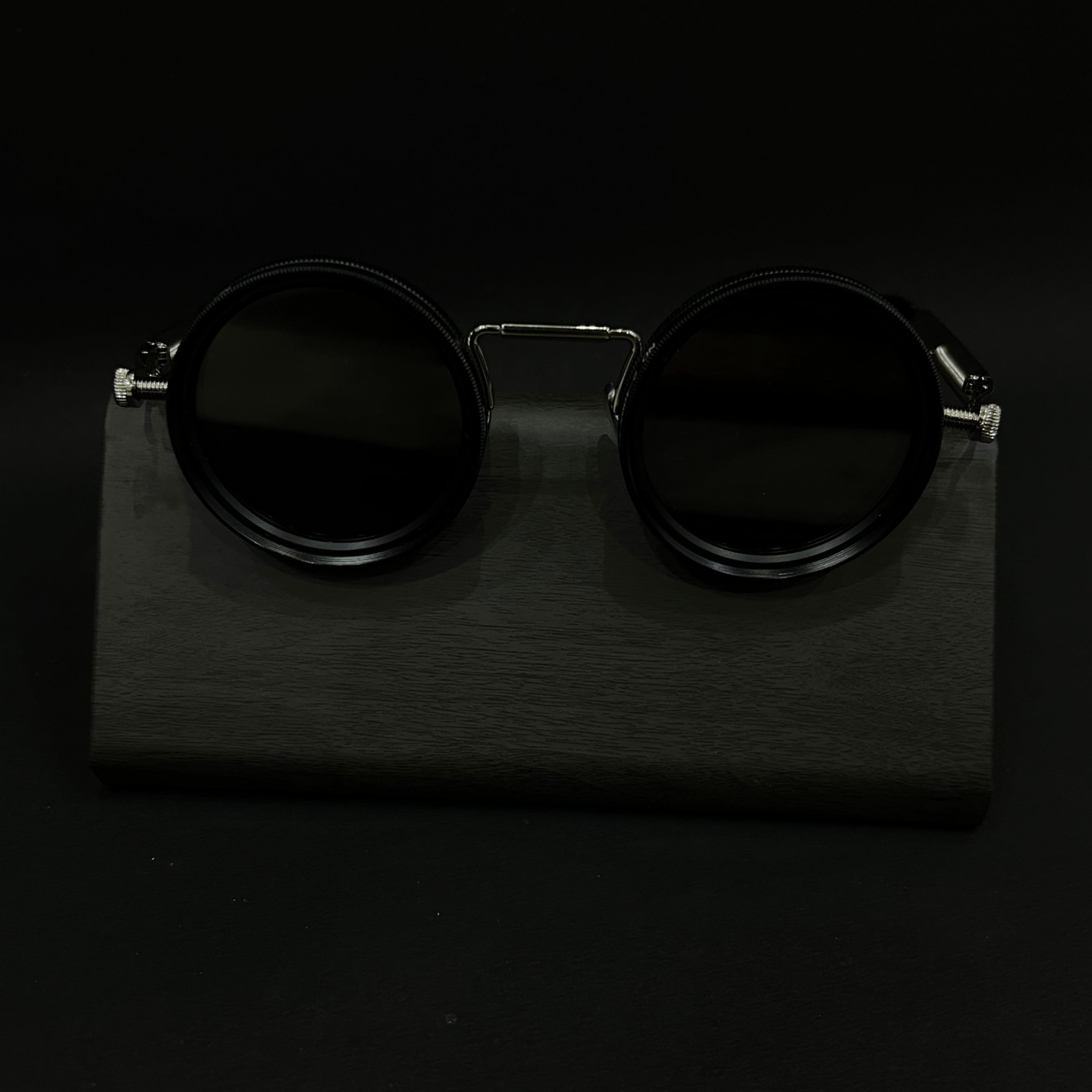 Cosmoir Nightshade with Adjustable Tint (Silver)